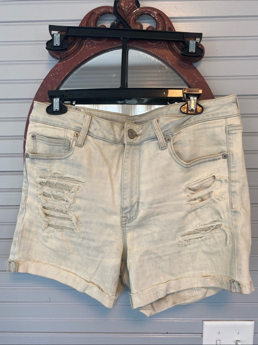 American Eagle distressed shorts
